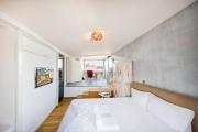 Topfloor stylish apartment with Acropolis view!