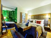 Bristol Tradition and Luxury Bristol Tradition and Luxury