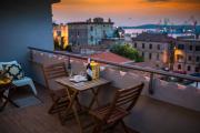Top Pula
