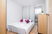 Wrocław Rose Apartments by Renters