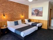 Top Moama