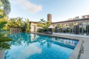 Top Sanya