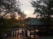 Top Ban Khlong Si