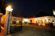 Top Surakarta