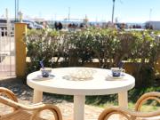 Apartament amb jardi a la platja dEmpuriabrava