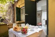 luxury piazza di Spagna escape with terrace and private spa
