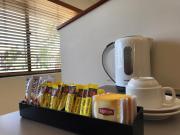 Bay Village Tropical Retreat & Apartments