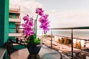 Orchid Apartment Summerland Free Parking
