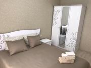 Sunny apartment 3