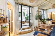 Trastevere Gem Cozy Light-filled Retreat