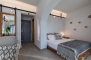 Artemis Hotel