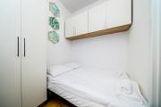 Chłodna Square Apartment by Your Freedom