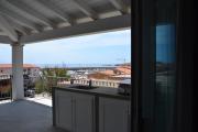 Top Isola Rossa