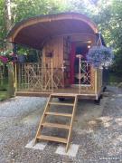 ROULOTTE - LE DOMAINE DES ECREVISSES