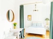 City retro studio in the middle of Old Town