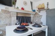 Studio apartment Matoni