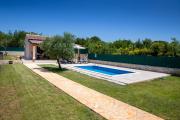 House Jozefina with pool