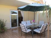 IDEAL CON NIÑOS , WIFI GRATIS Y PLAYA