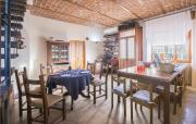 Beautiful Home In Cuccaro Monferrato Al