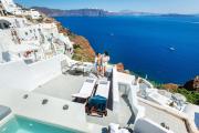 Top Oia