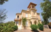 Beautiful Home In Saint Raphael