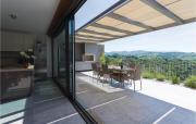 Gorgeous Home In Dobrovo V Brdih