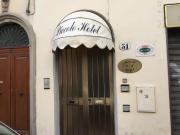 PICCOLO HOTEL Nel Centro Storico di Firenze