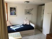 Idyllisches Haus an Weingärten 30 m von Kiesstrand