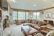 Luxurious 2 Bd With Lift View In Beaver Creek Condo