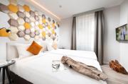 Three Corners Hotel Art
