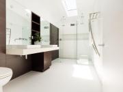 Spinnakers Waterfront