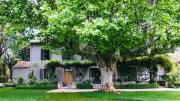 VILLAS DU LUBERON MAS LES BLONDES VILLAS DU LUBERON MAS LES BLONDES