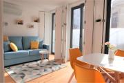NEW! Colorful and central (9 min-walk to main station)
