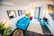 NEW Spacious Modern Townhouse FREE Private Parking NEW Spacious Modern Townhouse FREE Private Parking