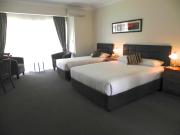 Top Armidale
