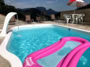 Casa com piscina Paraíso da Serra