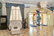 Racar Hotel