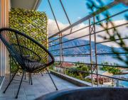 Seafront Kalamata Haven - Blue Luxury Suite