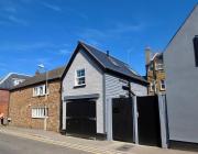 Old Garage Cottage - Beautiful Bijou Cottage close to Deal Beach !