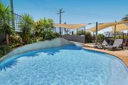 Top Alexandra Headland