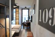 BOUTIQUE 109 - old city, luxury apt. with a garage