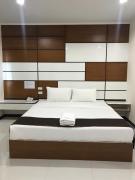 Top Hat Yai