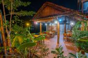 Phong Nha Coco House Homestay - Riverside & Mountain View
