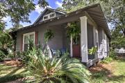 Historic Moss Point House with Loft - 6 Mi to Beach!