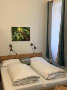 Saralo Apartments 1050