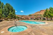 Kanab Condo with Pool and AC Less Than 1 Mi to Attractions!