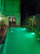 Parent Heritage Angkor Villa