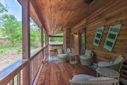 Cabin w Hot Tub - Near Broken Bow Lake & Hiking!