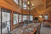 2 Mi to Northstar Resort Idyllic Cabin with Shuttle
