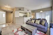 Condo with Pool Access, 5 Mi to Tempe Diablo Stadium